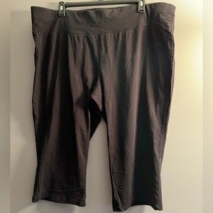 LB active capris 26/28